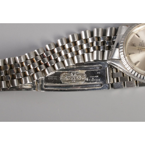 118 - A gents stainless steel Rolex Oyster Perpetual Datejust superlative chronometer wristwatch.