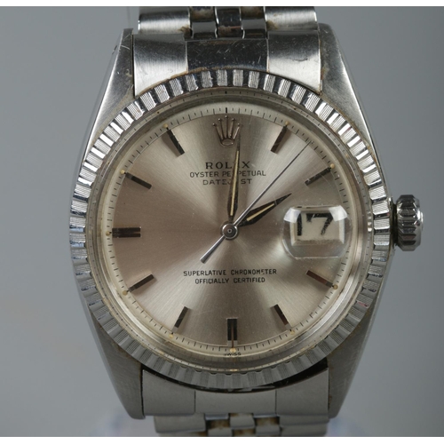 118 - A gents stainless steel Rolex Oyster Perpetual Datejust superlative chronometer wristwatch.