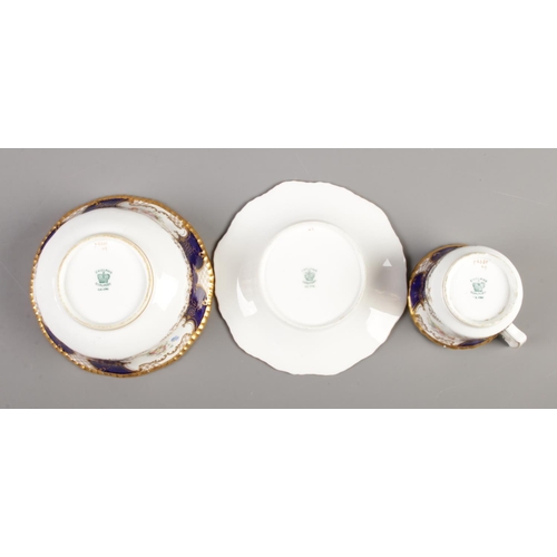 15 - A collection of late 19th/early 20th century Coalport Batwing china teawares in the 2665 pattern. El... 