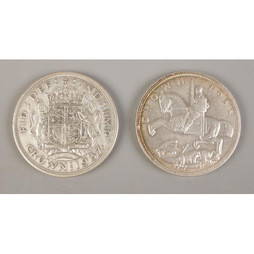 488 - A George V 1935 crown (28.31g), together with a George VI 1937 crown (28.23g).