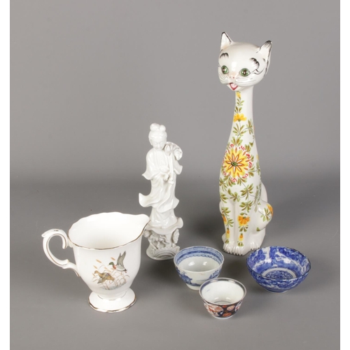 155 - A quantity of ceramics including selection of Chinese bowls, Italian cat figure, Crown Staffordshire... 