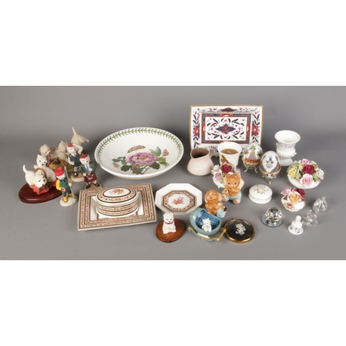 225 - A quantity of assorted ceramics to include Wedgwood Clio, Poole pottery jug and collection of West H... 