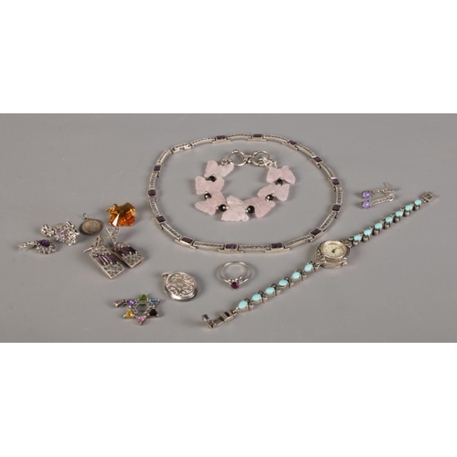 315 - A collection of silver and white metal jewellery, to include marcasite set necklace, rose quartz bra... 