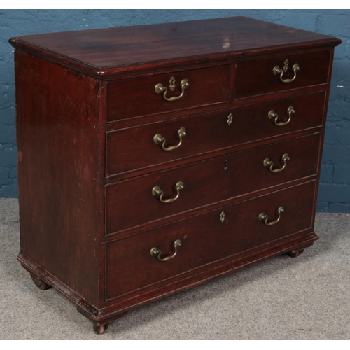 558 - A Georgian mahogany chest of two over three drawers. (82cm x 97cm)