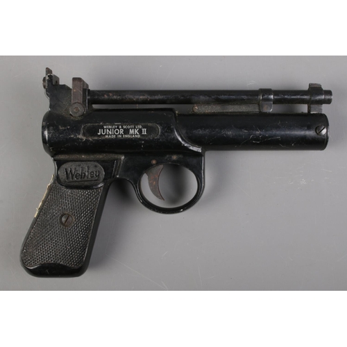 485 - A Webley Junior Mk II 0.177cal air pistol, stamped 639. CANNOT POST OVERSEAS