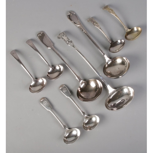 213 - Nine silver plated ladles. Including Viners example, etc.