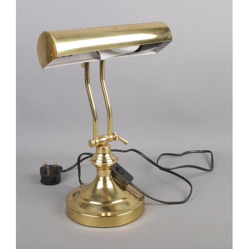 30 - A vintage style desk lamp.