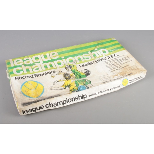 80 - A boxed football board game. League Championship Record Breakers Leeds United AFC by Sportslink Ltd.