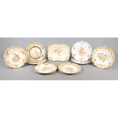 395 - A collection of W&R Carlton Ware ceramic blushware cabinet plates, including Carnation and Peony exa... 