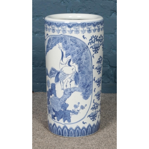 239 - A Chinese blue and white porcelain umbrella stand.