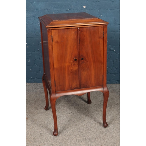 482 - A Dulcetto mahogany gramophone cabinet featuring fitted interior and hinged top.