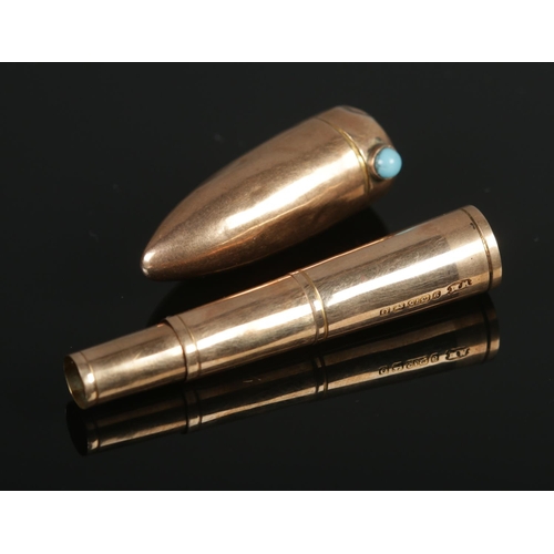 370 - A 9ct Gold telescopic cheroot in bullet shaped case. Total weight: 4.0g.