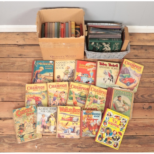 511 - A large quantity of old story books and annuals. Includes 1950s Champion annuals, Willie Waddle book... 