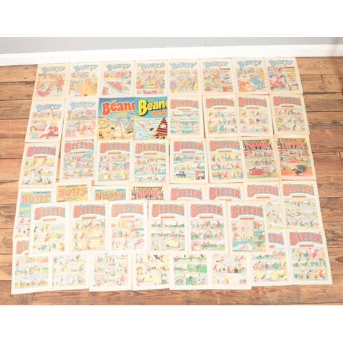 540 - A quantity of vintage assorted comics, to include Topper, Nutty, Bunty and Beezer.