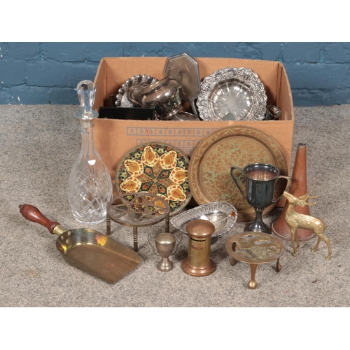 222 - A box of assorted metalwares, to include silver collared decanter, novelty postbox, silver plate and... 