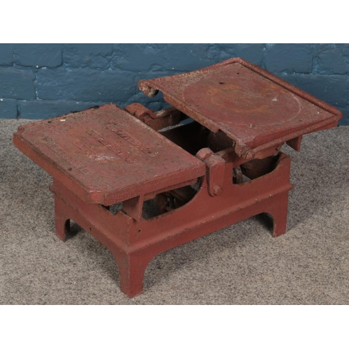 264 - A large set of iron scales, produced by W&T Avery.