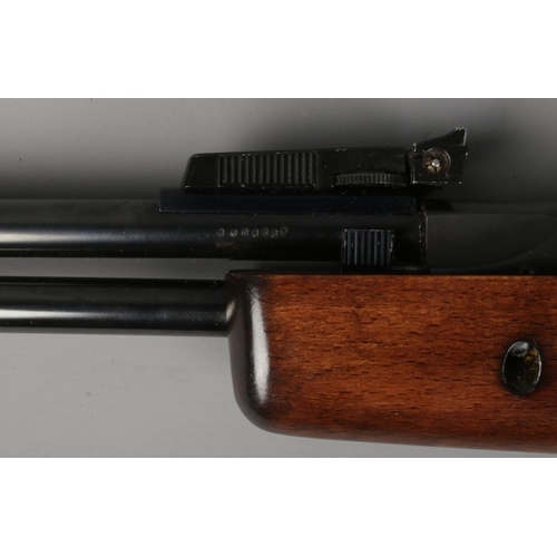 452 - A BSA Goldstar .22 underlever multi-shot air rifle. Serial Number GS04347. CANNOT POST.