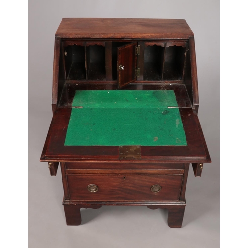 169 - A small mahogany ladies bureau. Height 88cm, Width 52.5cm, Depth 40cm.