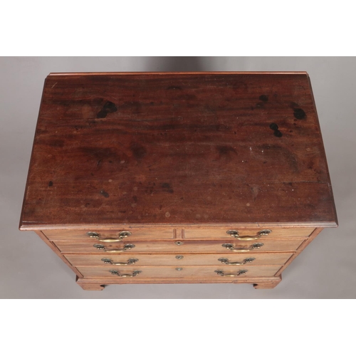 170 - A Georgian mahogany chest of two over three drawers raised on ogee bracket feet. Height 81cm, Width ... 