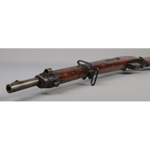 81 - An Austro Hungarian Mannlicher M95 straight pull bolt action rifle. Breech stamped Budapest M95. Wit... 