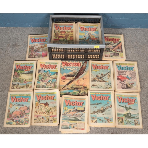 610 - A box of Victor comics. Approximately 200.