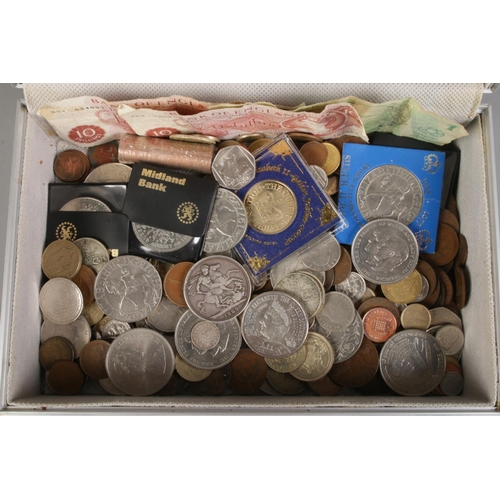 33 - A large collection of old coins in carry case, to include a Great Britain Queen Victoria 1889 Silver... 