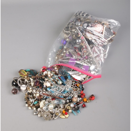 91 - A large collection of costume jewellery statement necklaces.