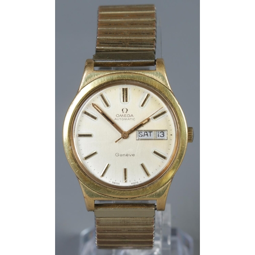 263 - A gentleman's Omega Geneve automatic wristwatch with day date display and expanding strap. Mechanism... 