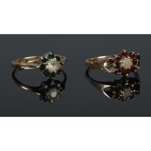 278 - Two 9ct Gold cluster rings, set with garnets and emeralds. Sizes L and N. Total weight: 4.1g.