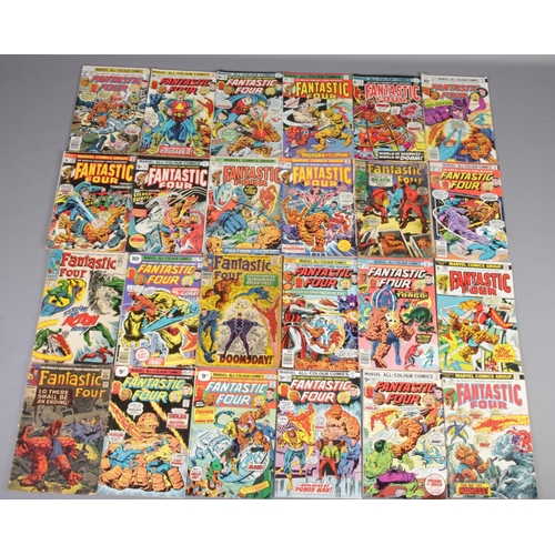 418 - A large quantity of 1960s and 70s Marvel Comics Group Fantastic Four comics. Approximately 50. Inclu... 