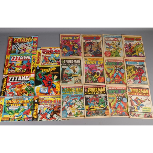 424 - A small collection of 1970s and 80s Marvel comics. Includes The Titans, Marvel Team-Up, Spider-Man C... 