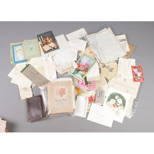 32 - A suitcase with a large quantity of vintage ephemera mainly associated with Gladys Clarke, Fulham. I... 