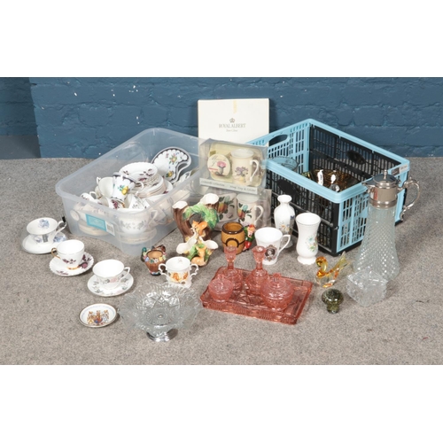 242 - A quantity of ceramics including near complete tea sets by Argyle, The Leonardo Collection, Polly-An... 