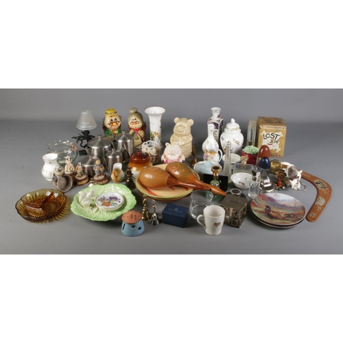 194 - one box of mixed collectables including Winnie the pooh jar, ceramic vases, perfume bottles, maracas... 