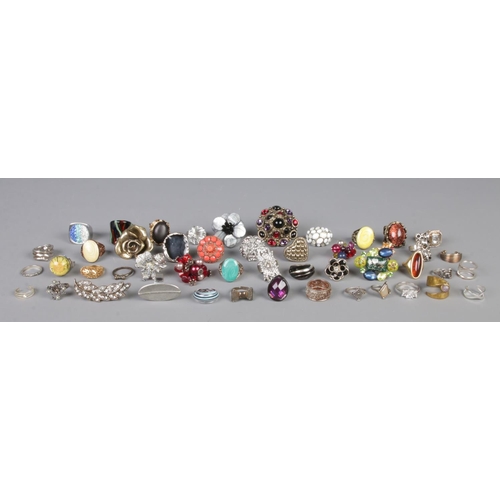 70 - A large collection of costume jewellery, statement and dress rings, including large polished stone, ... 