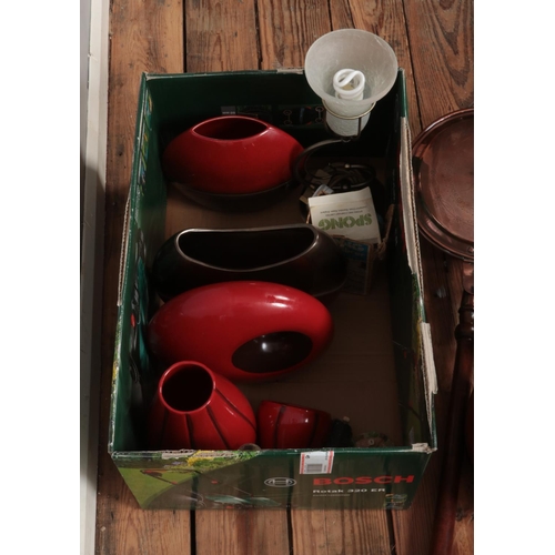 334 - A box of miscellaneous ceramics and collectables to include Radford, Wedgwood, hammered copper trink... 