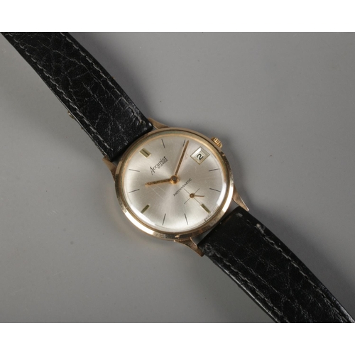 423 - An Accurist Antimagnetic manual wristwatch in a 9ct gold case, 28mm, gold numerals, subsidiary secon... 