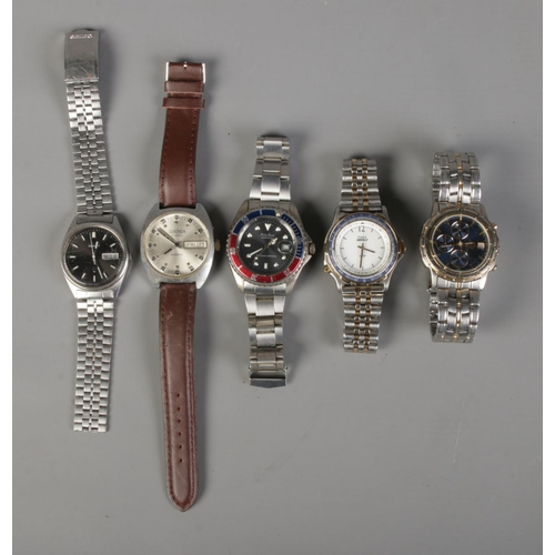 437 - A collection of five watches including Seiko, Sekonda & Timex examples.