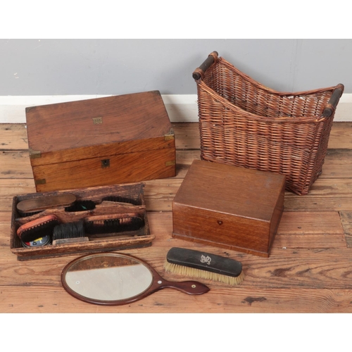 169 - A quantity of woodenwares. Includes boxes, mirror, brushes, etc.