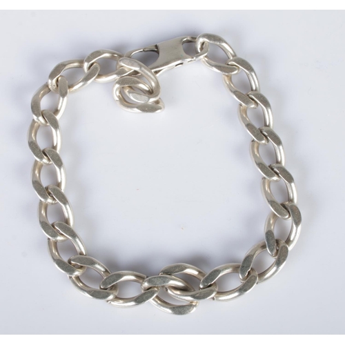 361 - A silver curb link bracelet. 30g