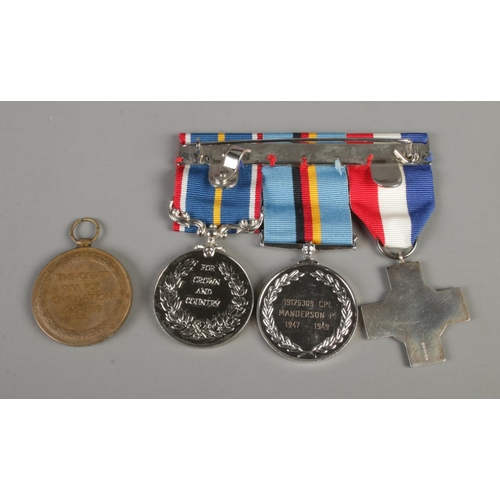 383 - A collection of medals to include Great War Medal (Awarded to 706074 CPL. W.Rogerson R.A), silver Fo... 