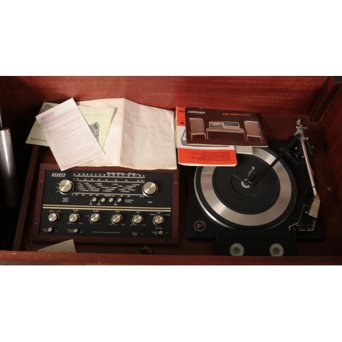 417 - An antique style sideboard radiogram. Fitted with a Hacker RG200A radio and Garrard Sychro Lab 65B, ... 