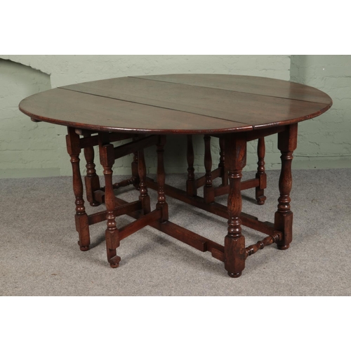 430 - An oak wake table in the manner of Titchmarsh & Goodwin.

Hx74cm
Wx167cm
Dx154cm