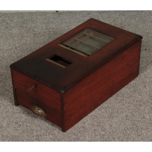 263 - A Victorian G.H Gledhill and Sons mahogany cased automatic cash till. Includes original key.