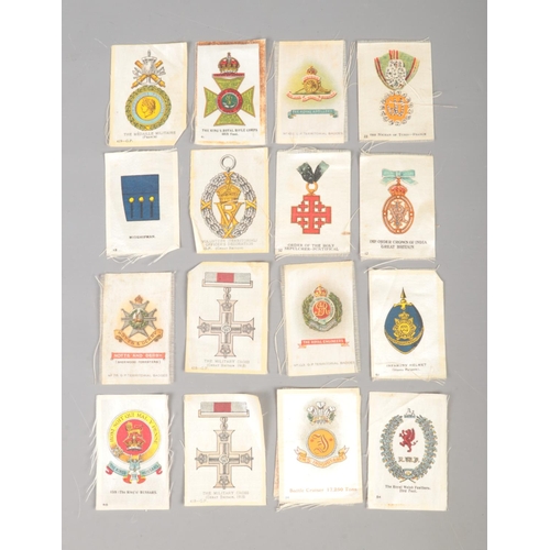 61 - An assortment of collectables, to include Ratner safe plate, 9ct Gold masonic collar stud (0.4g), pr... 