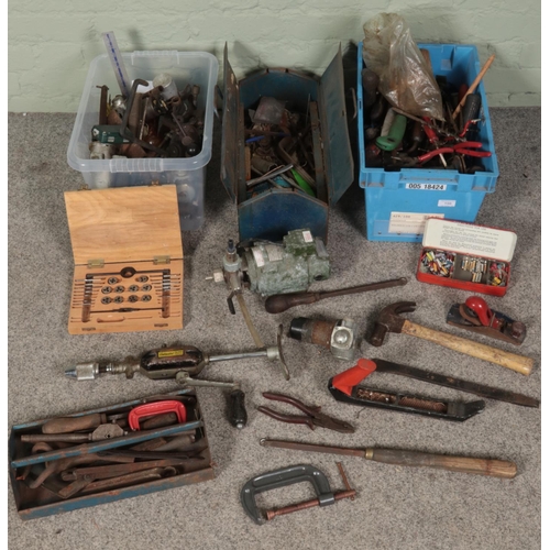 171 - Two boxes and a tool box with contents of vintage tools. Includes part Presto tap and die set, hamme... 