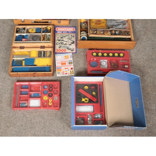 243 - A good collection OF vintage Meccano, including near complete Meccano 3000 set.