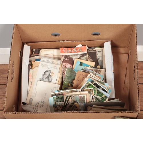 353 - A box containing a good collection of postcards and cinema ephemera to include Cinegram magazine, Fi... 