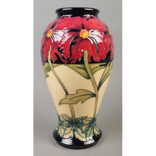 46 - A Moorcroft pottery vase decorated in the Band of Daisies pattern by Rachel Bishop. Date cypher for ... 