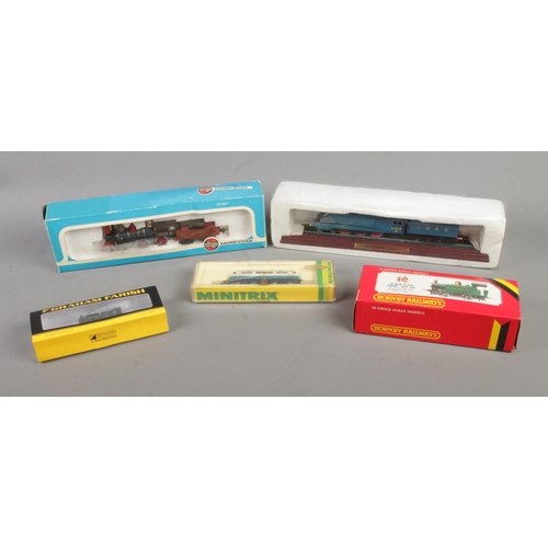 161 - A collection of boxed model railway locomotives to include Graham Farish, Airfix Union Pacific 119, ... 